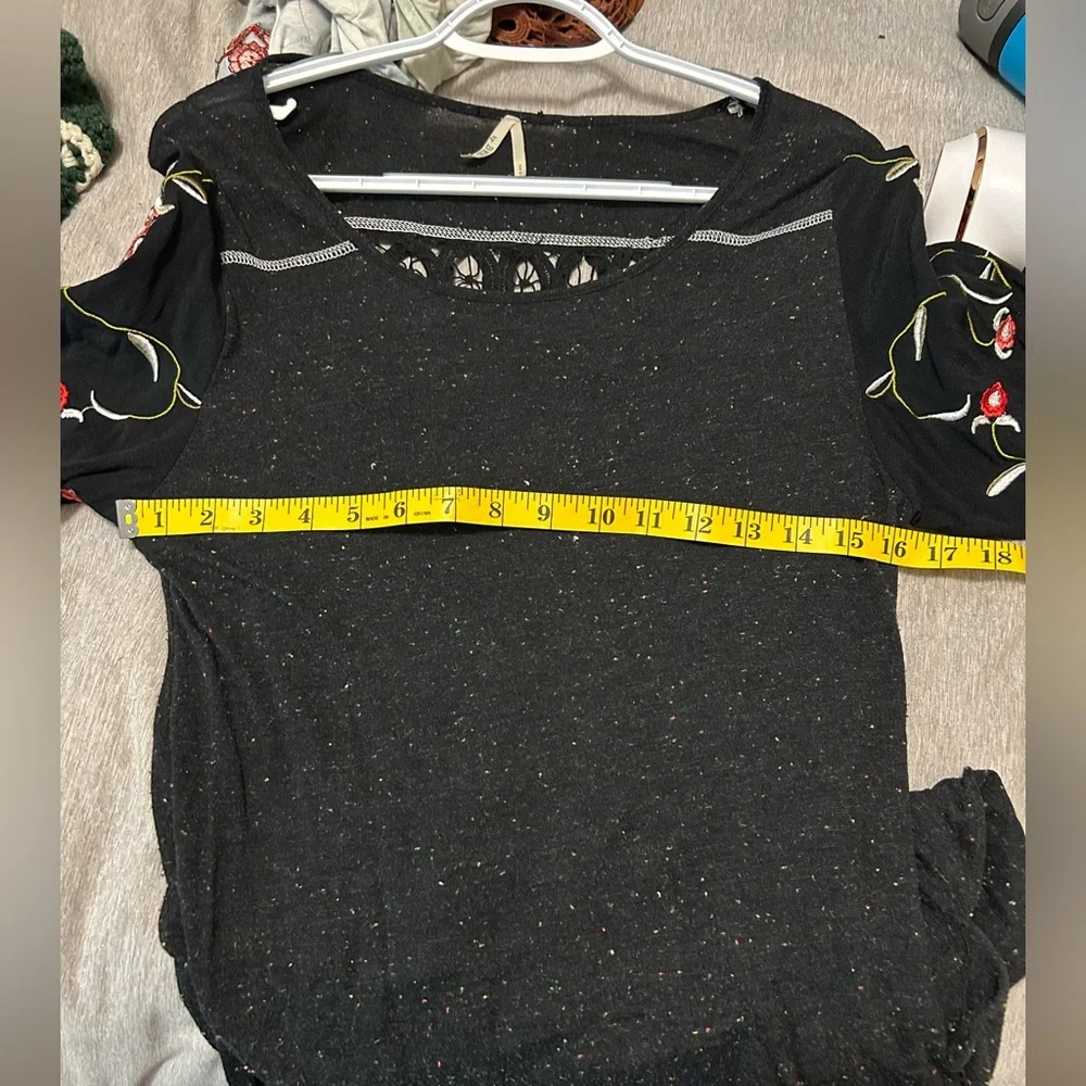 Bke blouse - Picture 8 of 10